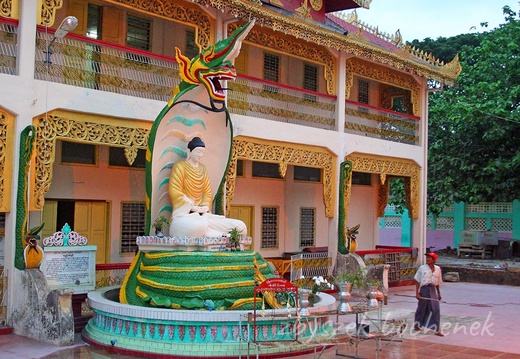 Botataung 01