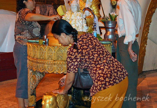 Shwedagon 03
