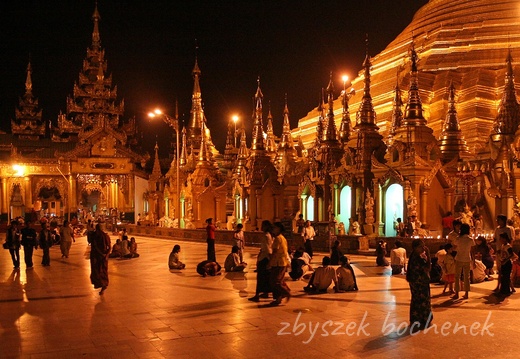 Shwedagon 05
