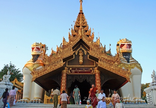 Shwedagon 08