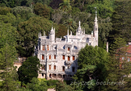 c Quinta de Regaleira z zamku
