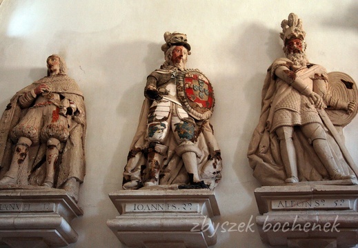 klasztor królowie